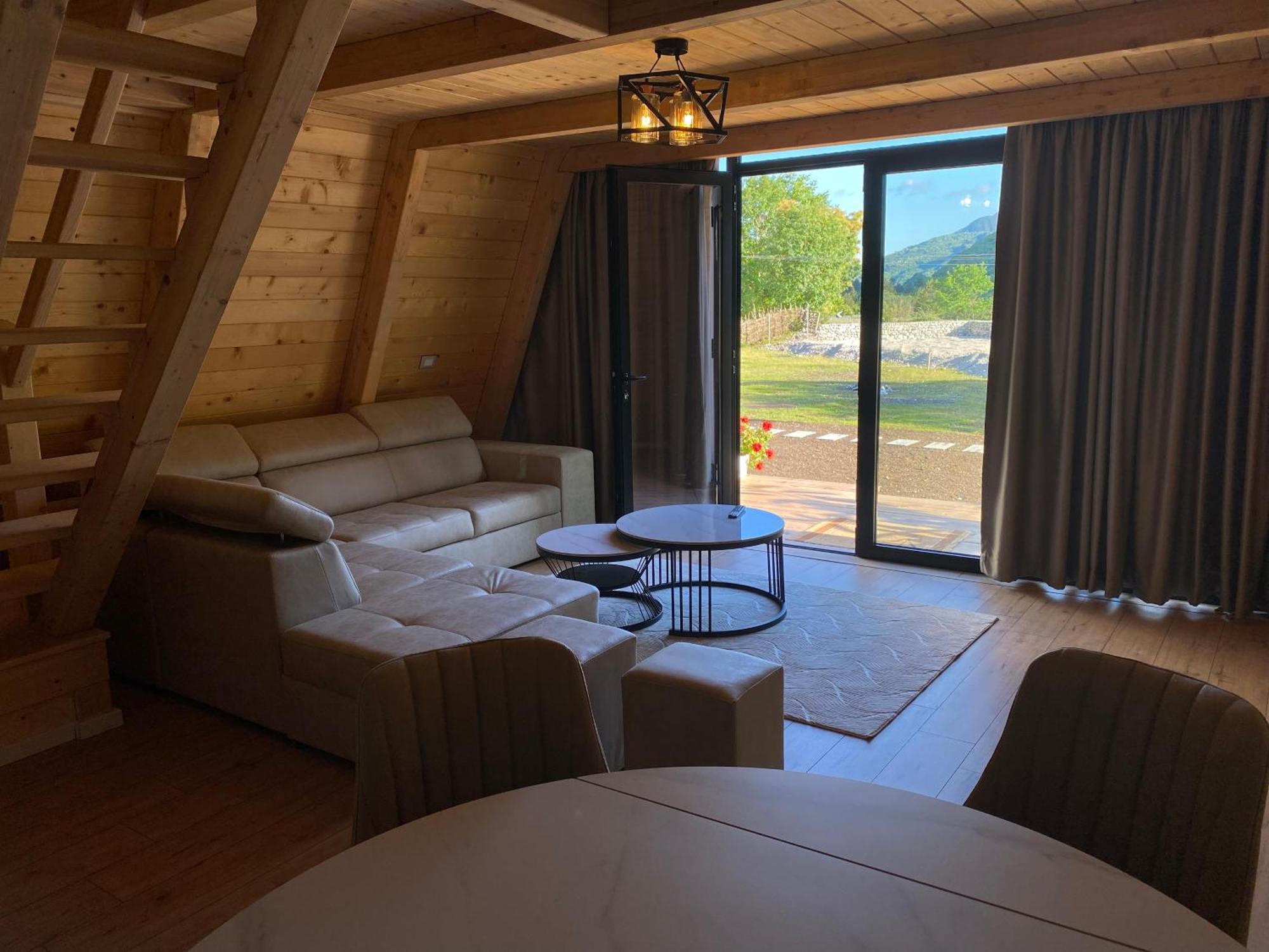 Villa Monark Shkodër